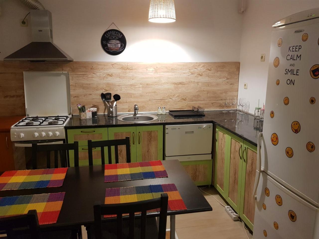 Modern Apartment With Pool In North Bucharest Cretuleasca Exteriör bild