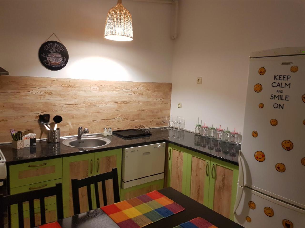 Modern Apartment With Pool In North Bucharest Cretuleasca Exteriör bild